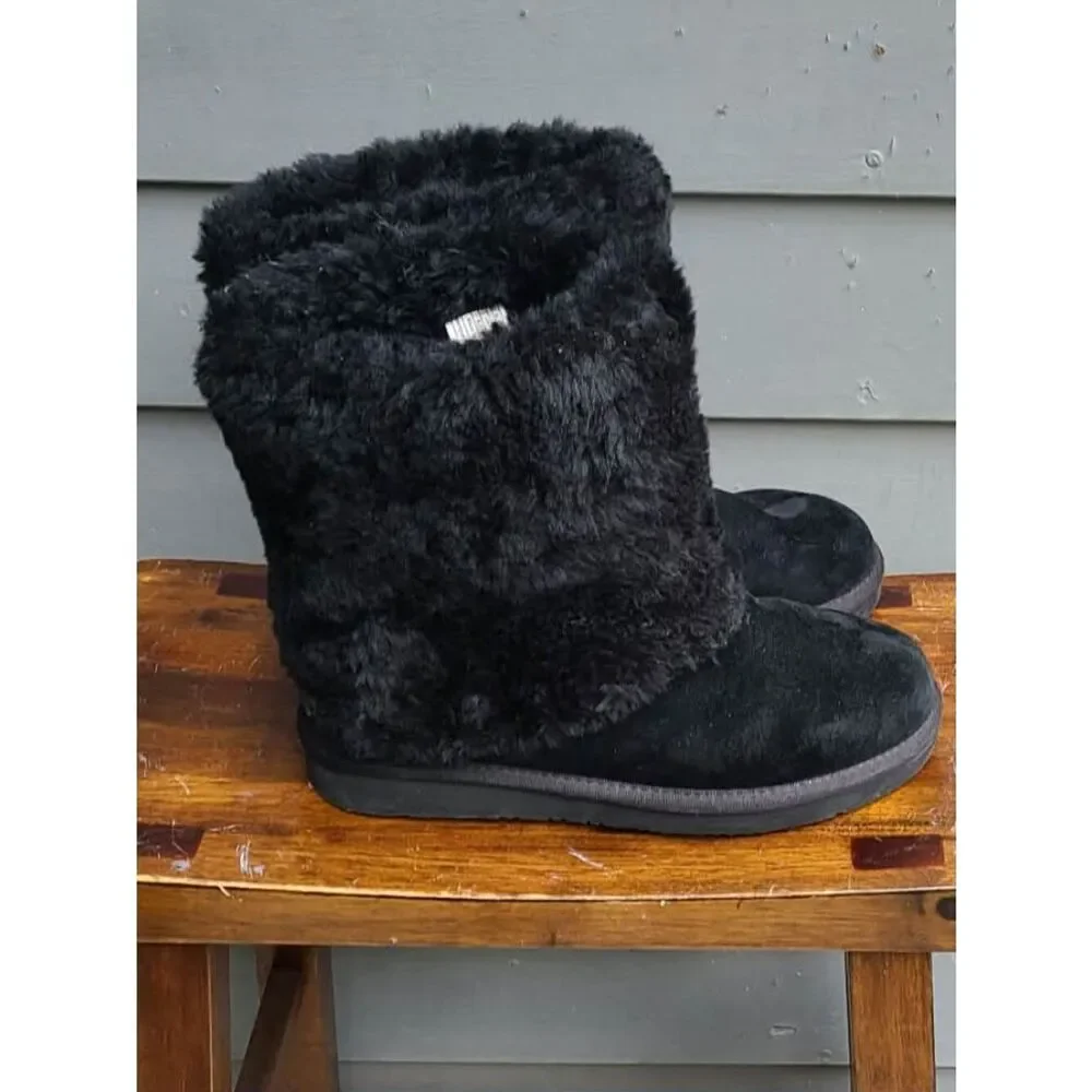 UGG Australia Black Patten Suede Shearling Boots size 8